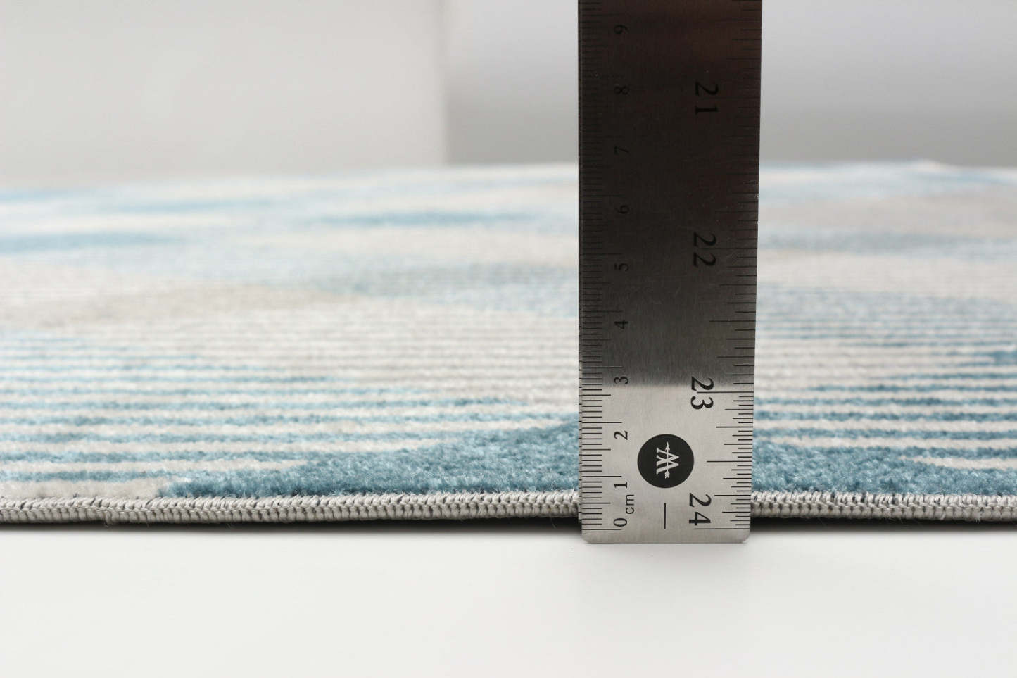 Tapis Kors gris lavable en machine - 6'0 x 9'0|Carpette Kors grise lavable à la machine - 6 pi 0 po x 9 pi 0 po|D86FO3W4