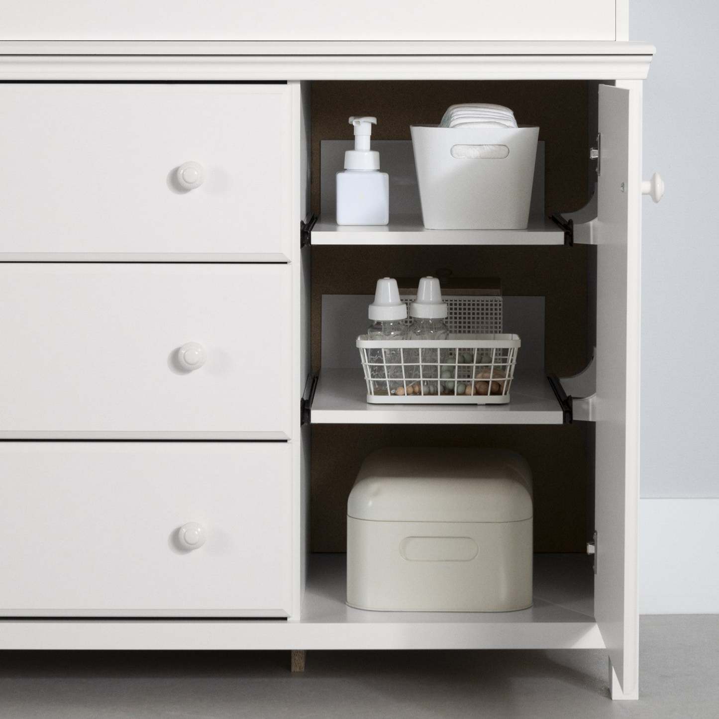 Cotton Candy Changing Table With Removable Changing Station - Pure White | Cotton Candy Table A Langer Avec Pourtour Amovible - Blanc Solide