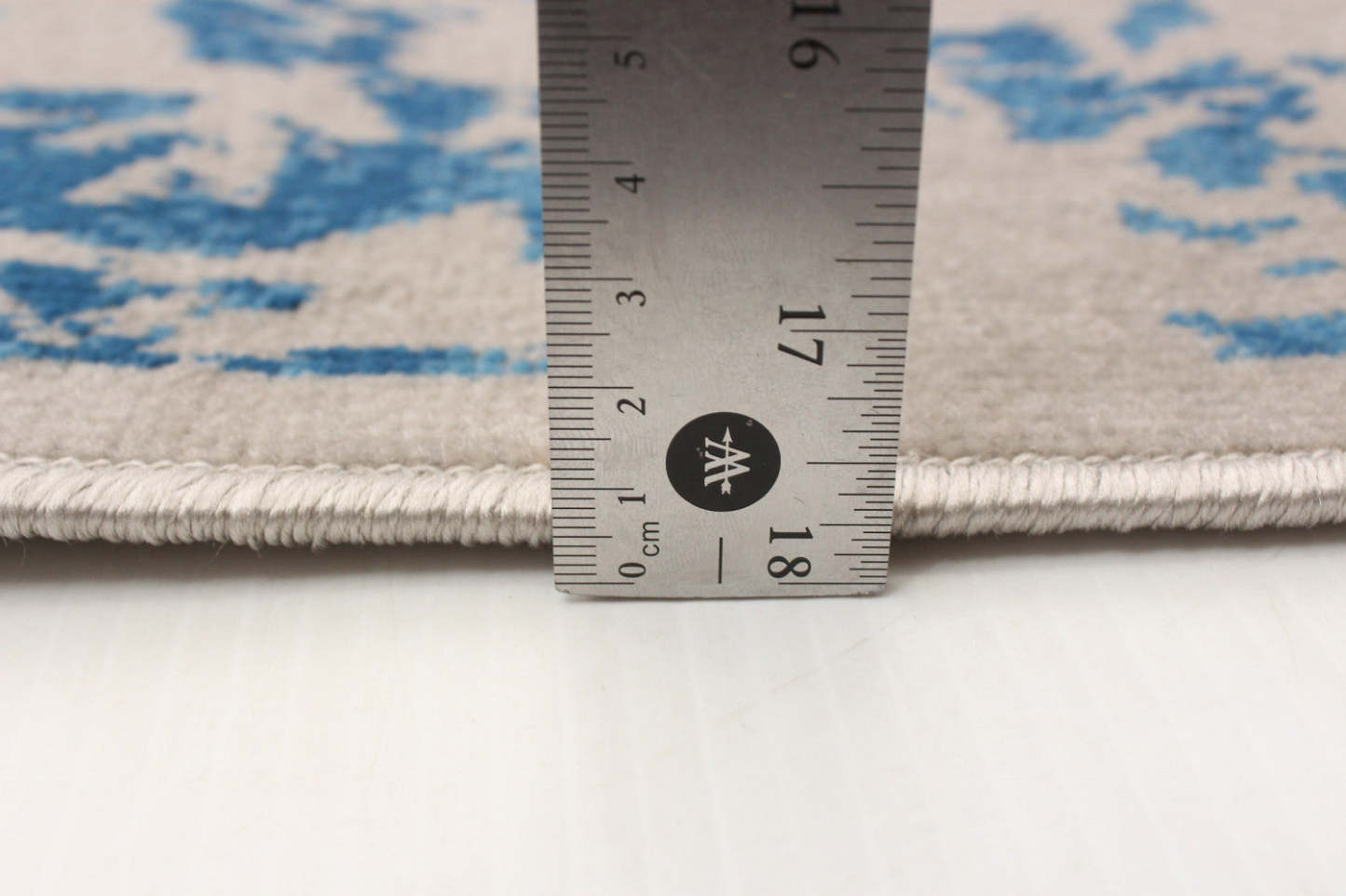 Tapis Corinne Bleu 6'7 x 9'6|Carpette Corinne bleue 6 pi 7 po x 9 pi 6 po|D86F4GRQ