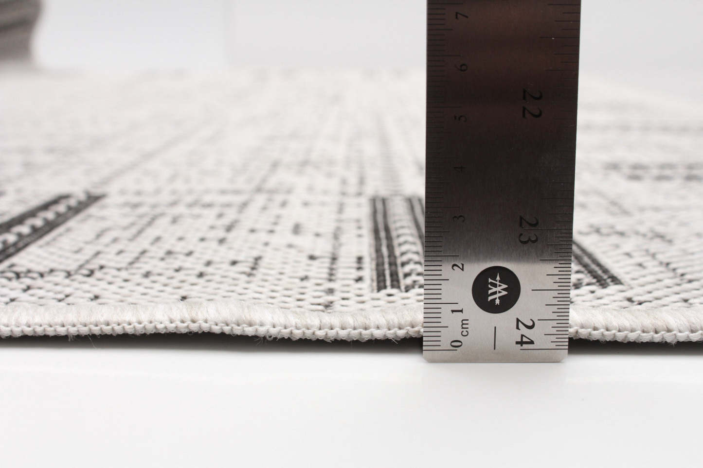 Tapis Joni Gris - 4'4 X 6'5 |Carpette Joni grise - 4 pi 4 po x 6 pi 5 po