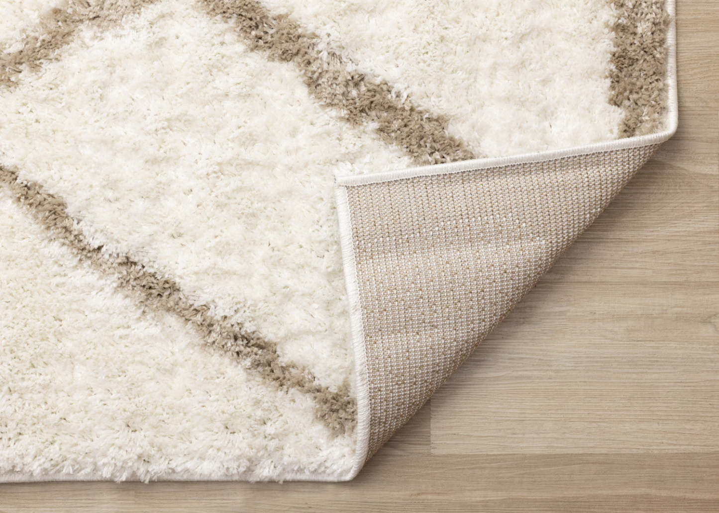 Carpette à poil long douce Taylor - 7 pi 10 po x 10 pi 6 po