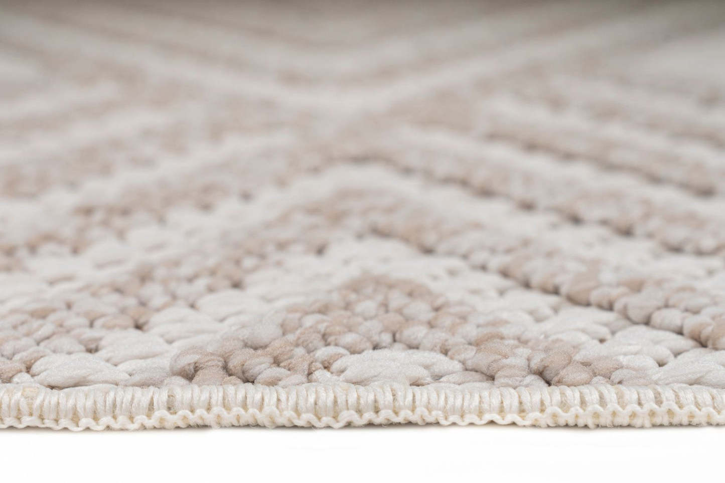 Tapis intérieur/extérieur blanc Athena - 7,6 X 10,6 | Tapis Blanc D'intérieur/Extérieur Athena - 7.6 X 10.6