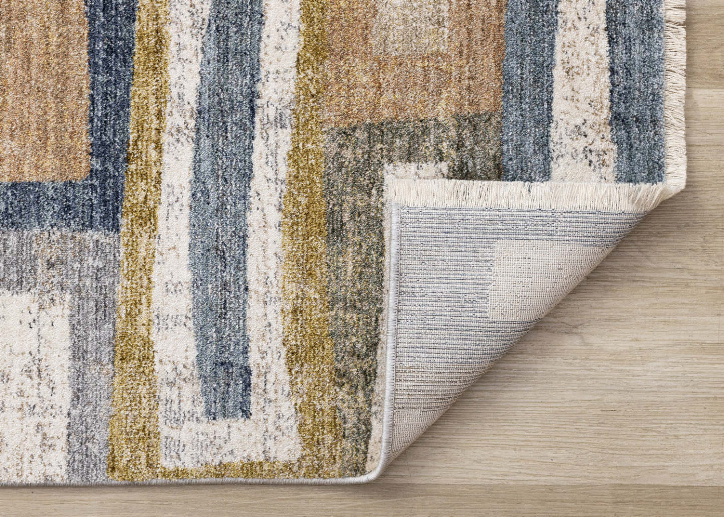 Macey Modern Grey Blue Red Sophisticated Area Rug - 7'10 x 10'2|Carpette moderne et raffinée Macey grise, bleue et rouge- 7 pi 10 po x 10 pi 2 po