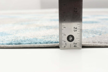 Tapis gris Kors lavable en machine - 2'6 x 8'0|Carpette Kors grise lavable à la machine - 2 pi 6 po x 8 pi 0 po|D86F5E2N