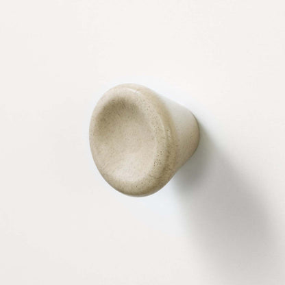 Meuble de rangement coffre 5 tiroirs Yodi - Soft Elm White|Commode verticale de rangement Yodi à 5 tiroirs - orme naturel et blanc