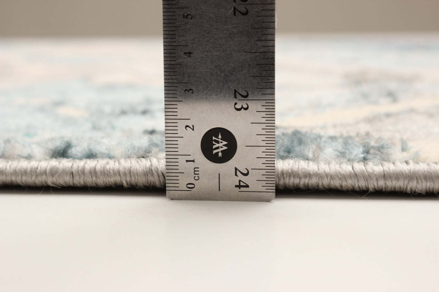 Aura Teal Area Rug - 5'0 x 8'0|Tapis Aura bleu sarcelle - 5 pi 0 po x 8 pi 0 po