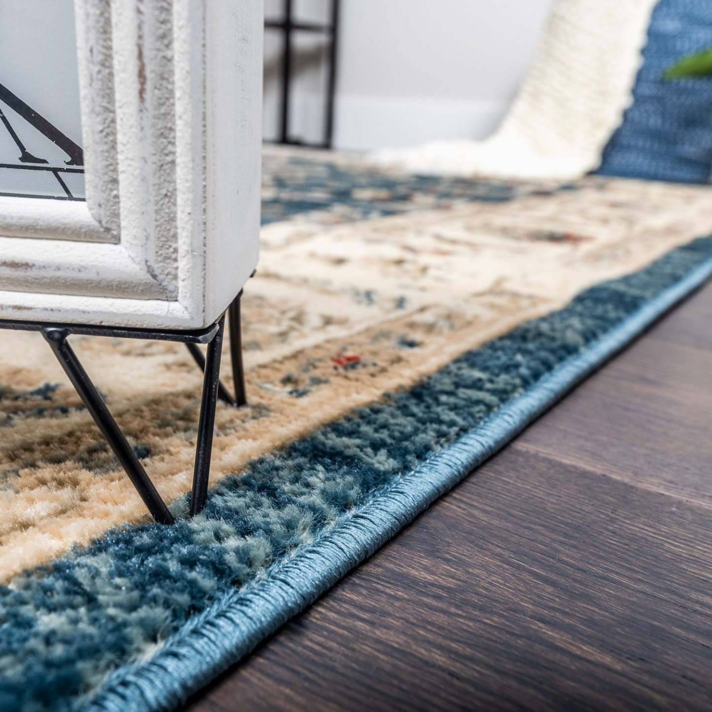 Tapis Cam Flora Navy 5x8|Carpette Cam Flora bleu marine 5 x 8|D80GQOUE