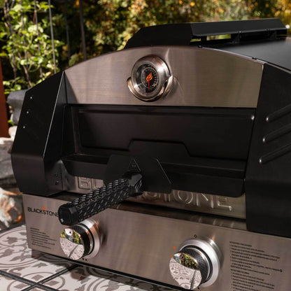 Four à pizza portable Blackstone Griddle Essentials avec pierre en cordiérite de 15 po - 6964|Four à pizza portatif Griddle Essentials de Blackstone avec pierre en cordiérite de 15 po - 6964