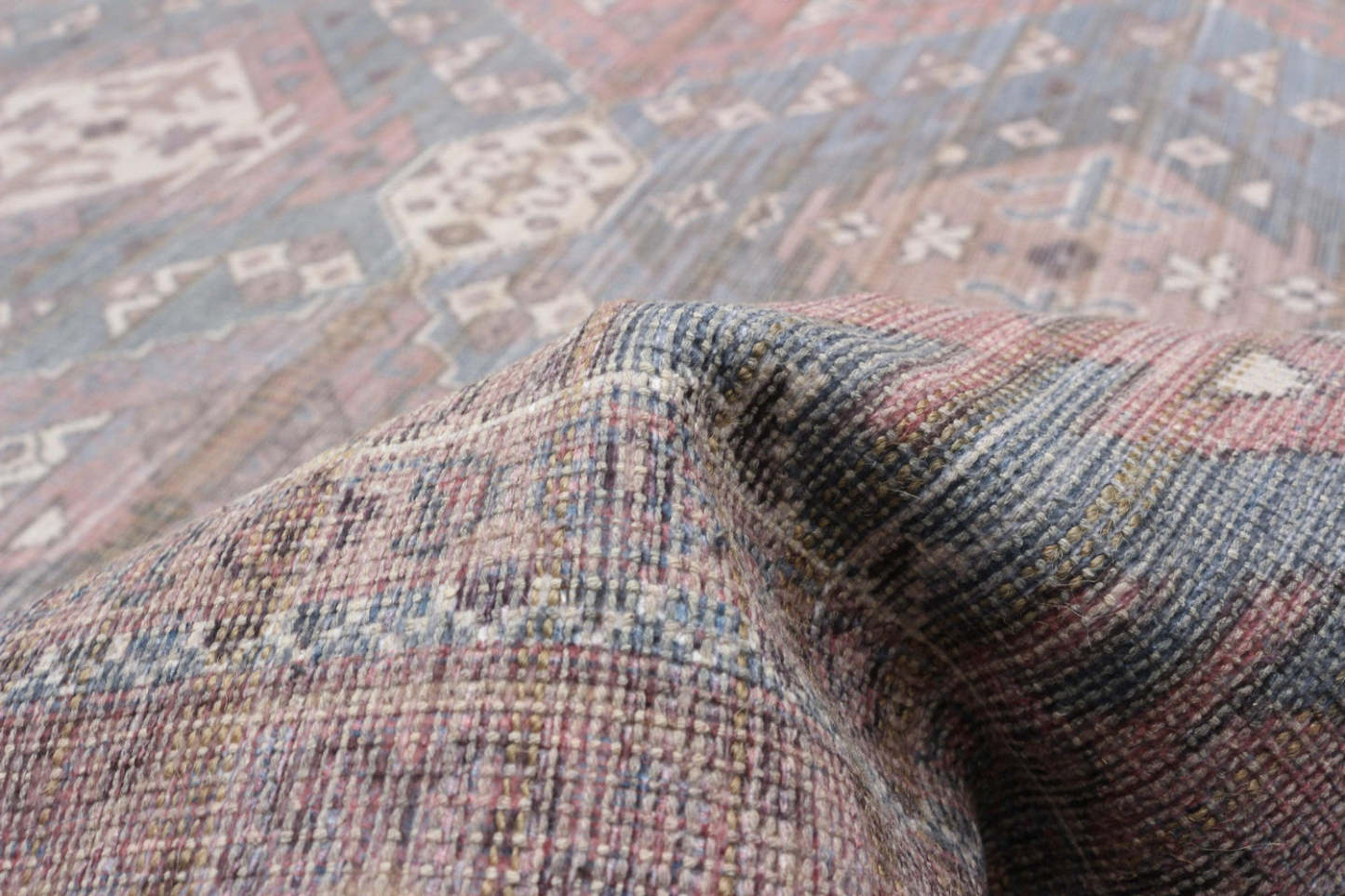 Tapis Samia Bleu 5'3 X 8'0 Tapis|Tapis Samia bleu 5 pi 3 po x 8 pi 0 po