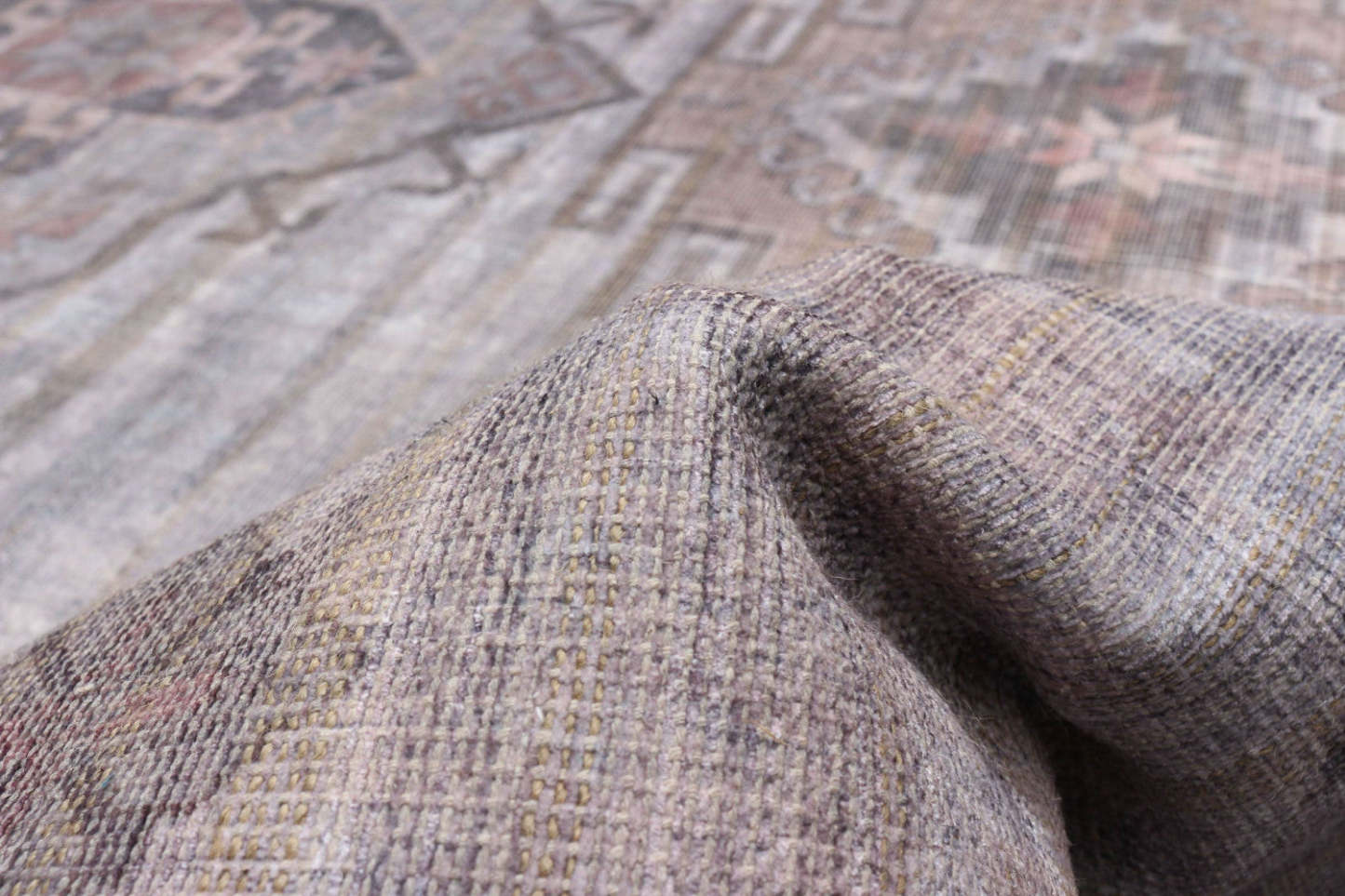 Carpette Kashkuli grise 7 pi 10 po x 10 pi 0 po