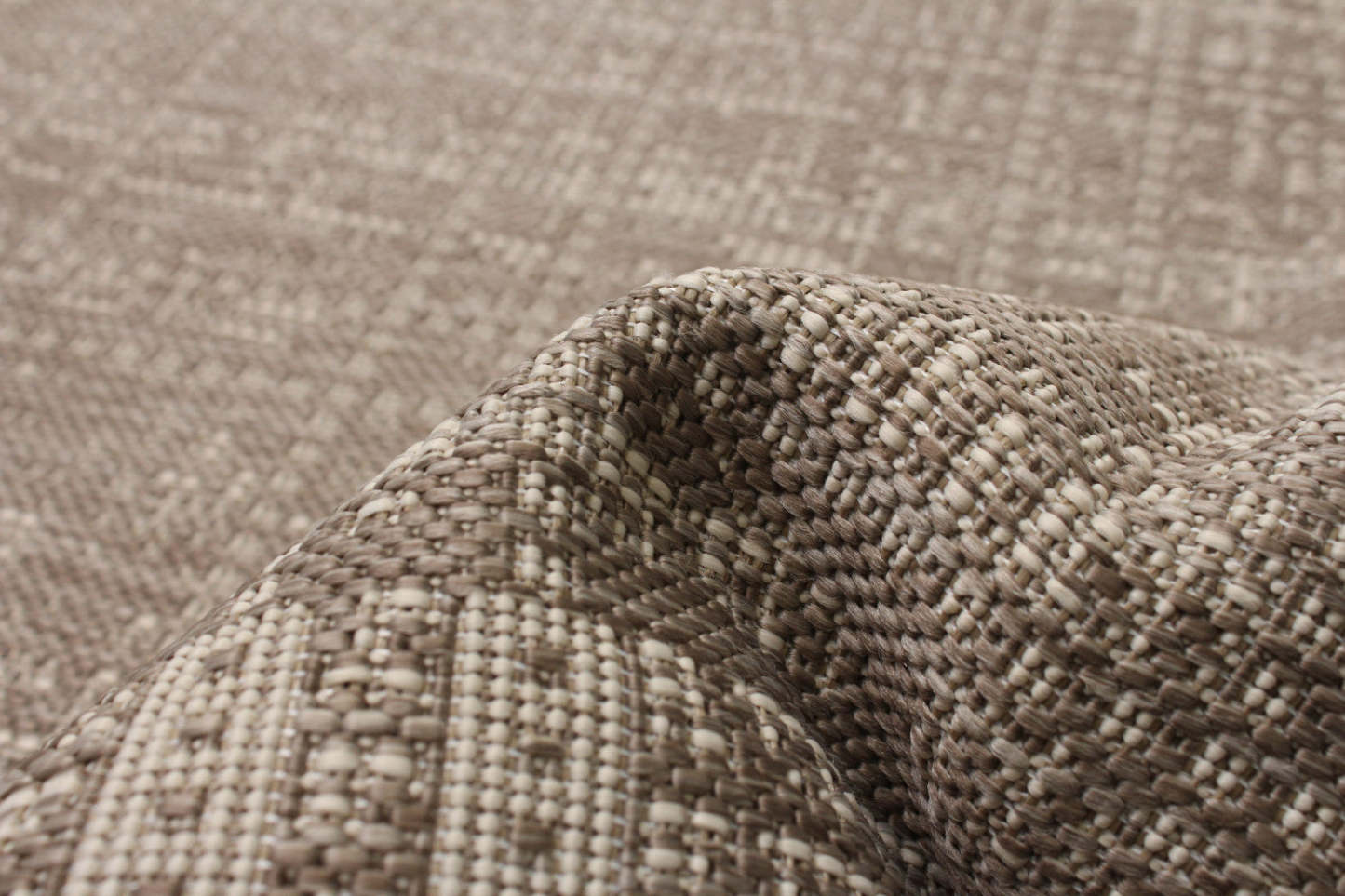 Tapis Joni Taupe - 4'4 X 6'5 |Carpette Joni taupe - 4 pi 4 po x 6 pi 5 po