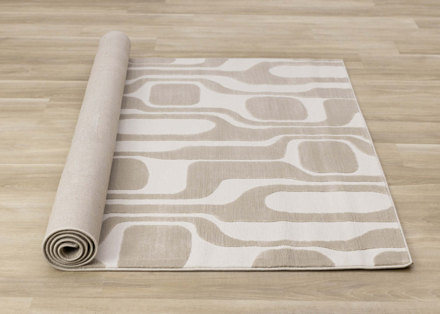 Tapis Leopold Modern Mid-Century Beige Crème - 7'10 x 10'6|Carpette Leopold beige et crème de style moderne du milieu du 20e siècle - 7 pi 10 po x 10 pi 6 po