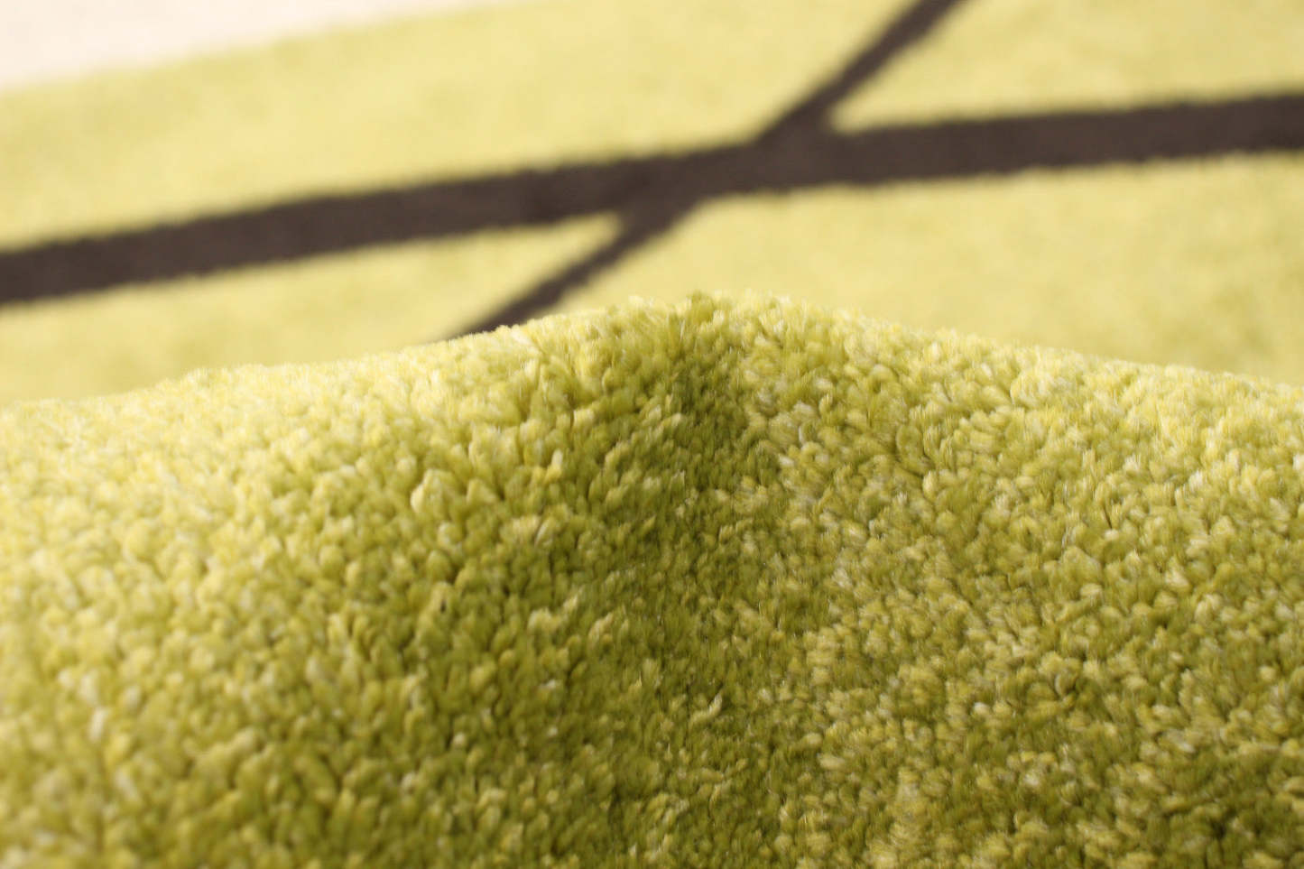 Carson Cream-Green Area Rug - 3'11 x 5'7|Carpette Carson crème-verte - 3 pi 11 po x 5 pi 7 po| D2AHPPQR