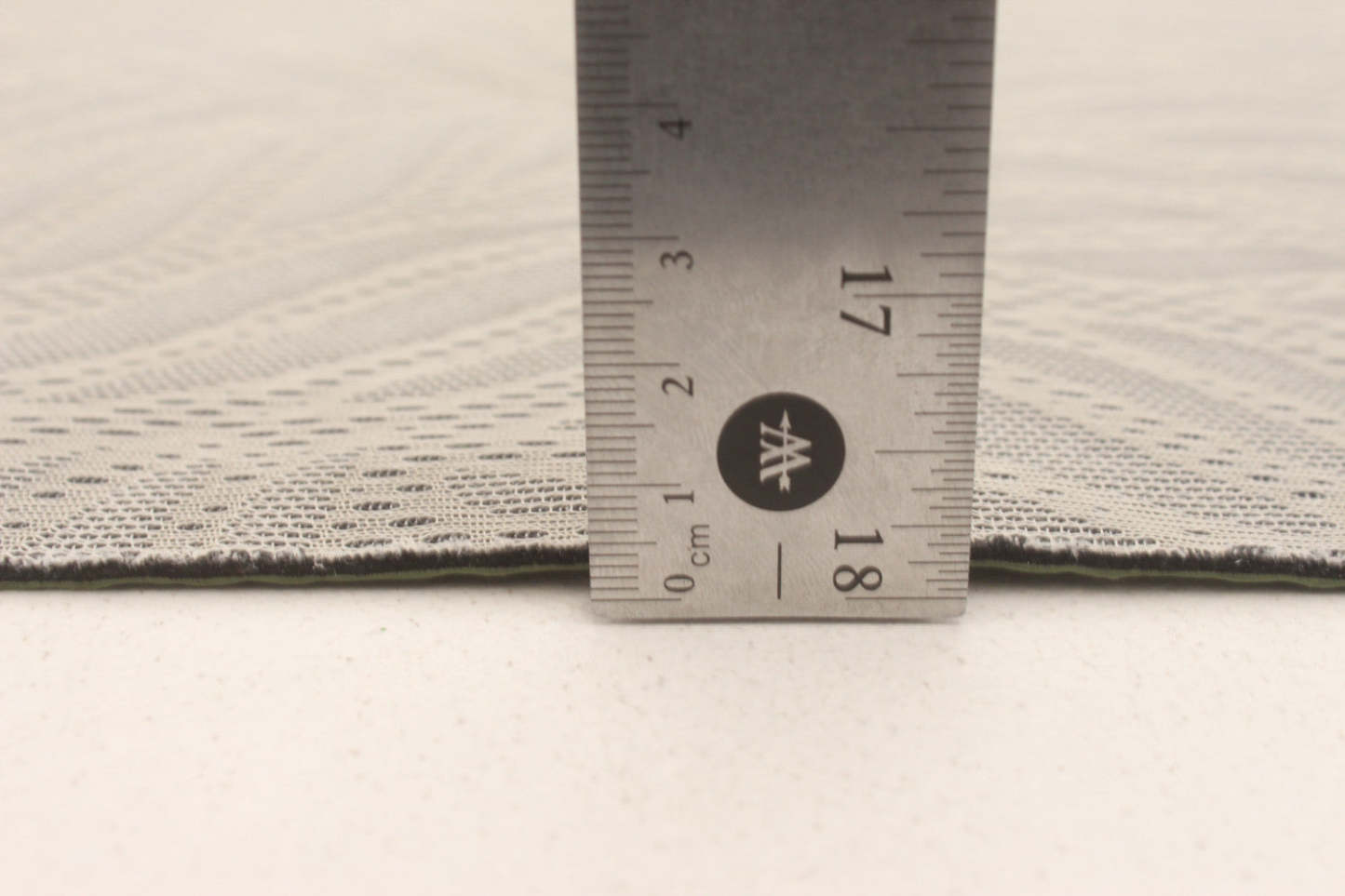 Bellezza gris clair 2'2 x 5'0 tapis d'aire - S de 2|Carpette Bellezza gris clair 2 pi 2 po x 5 pi 0 po - Ensemble de 2|D21JMRLE