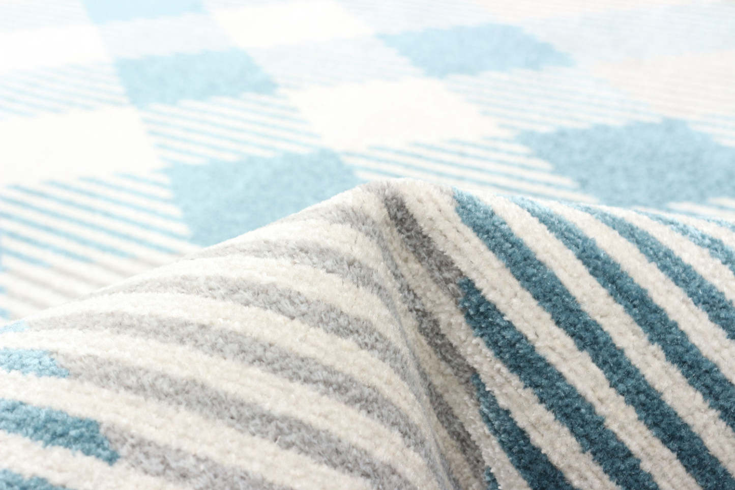 Kors Grey Machine Washable Area Rug - 5'0 x 7'0|Carpette Kors grise lavable à la machine - 5'0 x 7'0|D86FF8RE