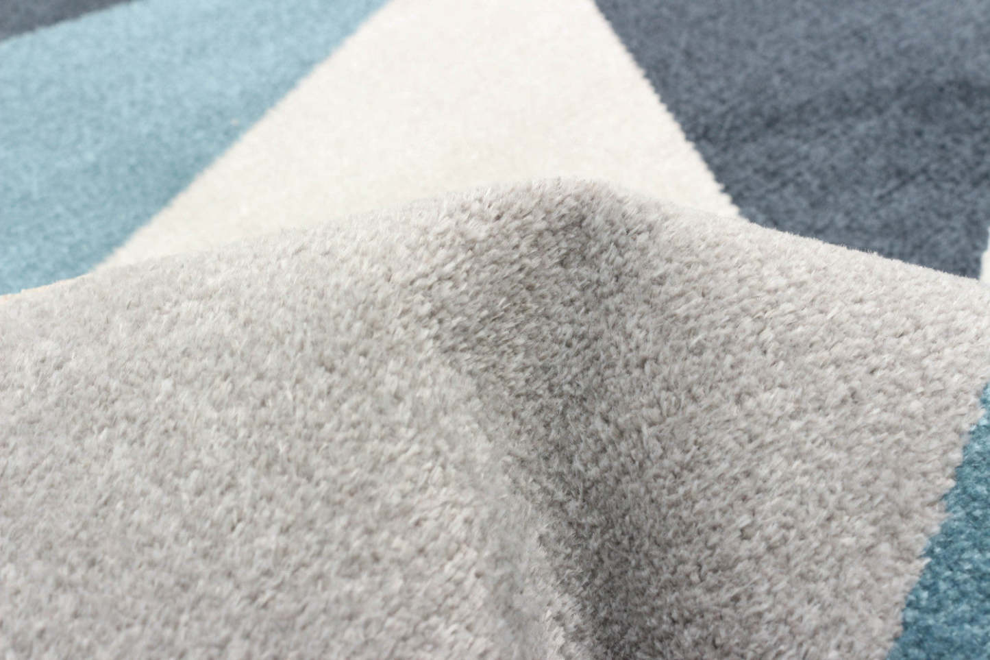 Gemma Multi-Colour Machine Washable Area Rug - 2'6 x 8'0|Carpette Gemma multicolore lavable à la machine - 2 pi 6 po x 8 pi 0 po|D86FQ5GL