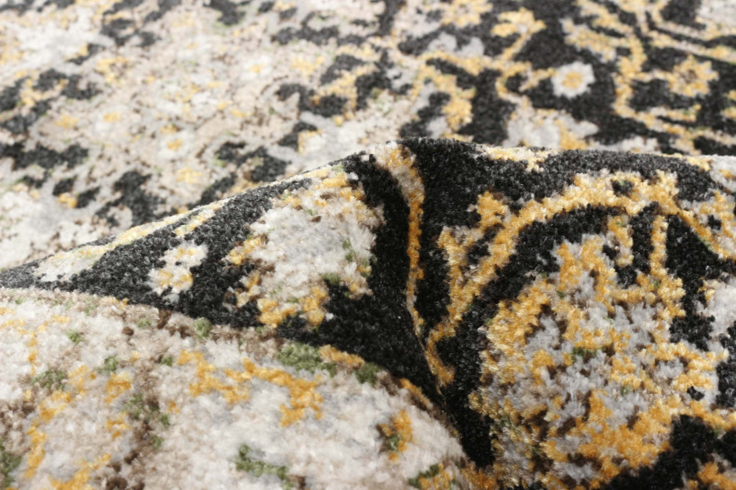 Legacy Black Machine Lavable Area Rug - 2'6 x 8'0|Carpette Legacy noire lavable à la machine - 2 pi 6 po x 8 pi 0 po|D86FLRZO