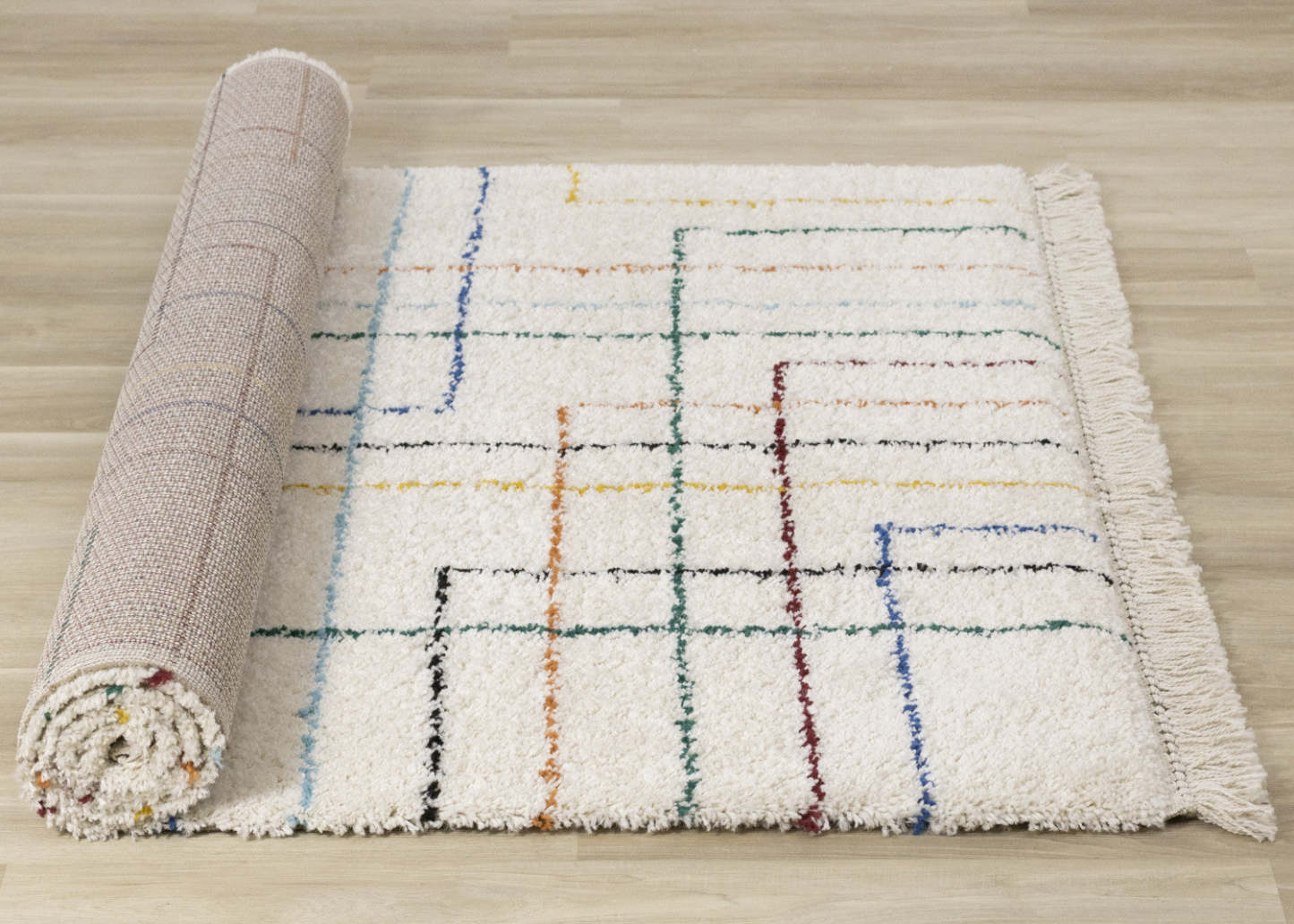 Carpette à poil long Bella avec lignes arc-en-ciel géométrique de style bohème - 5'3 x 7'7