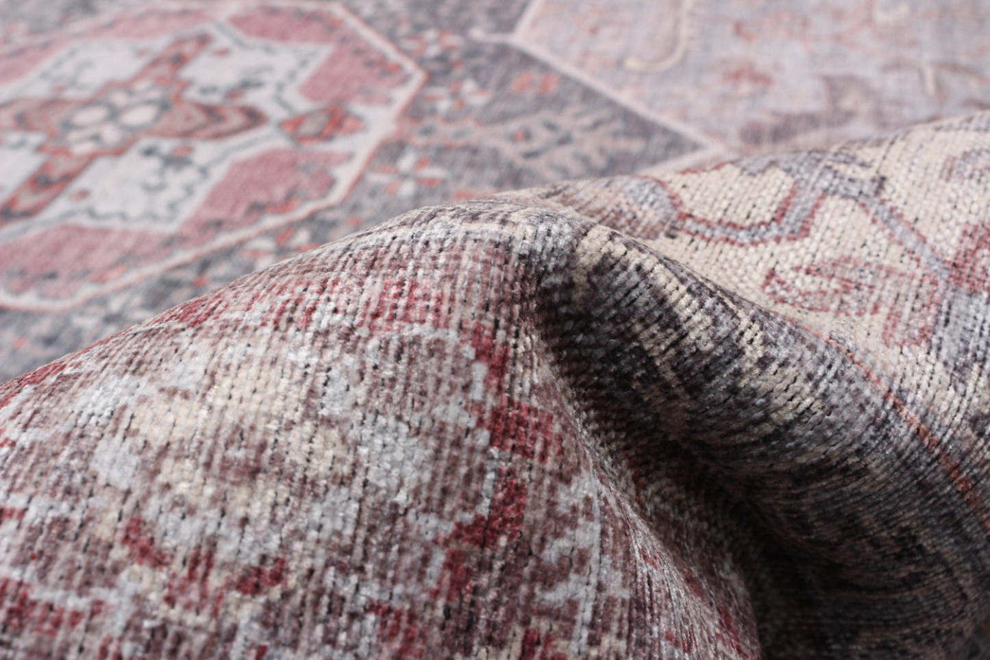 Carpette Ophelia grise 5 pi 3 po x 8 pi 0 po