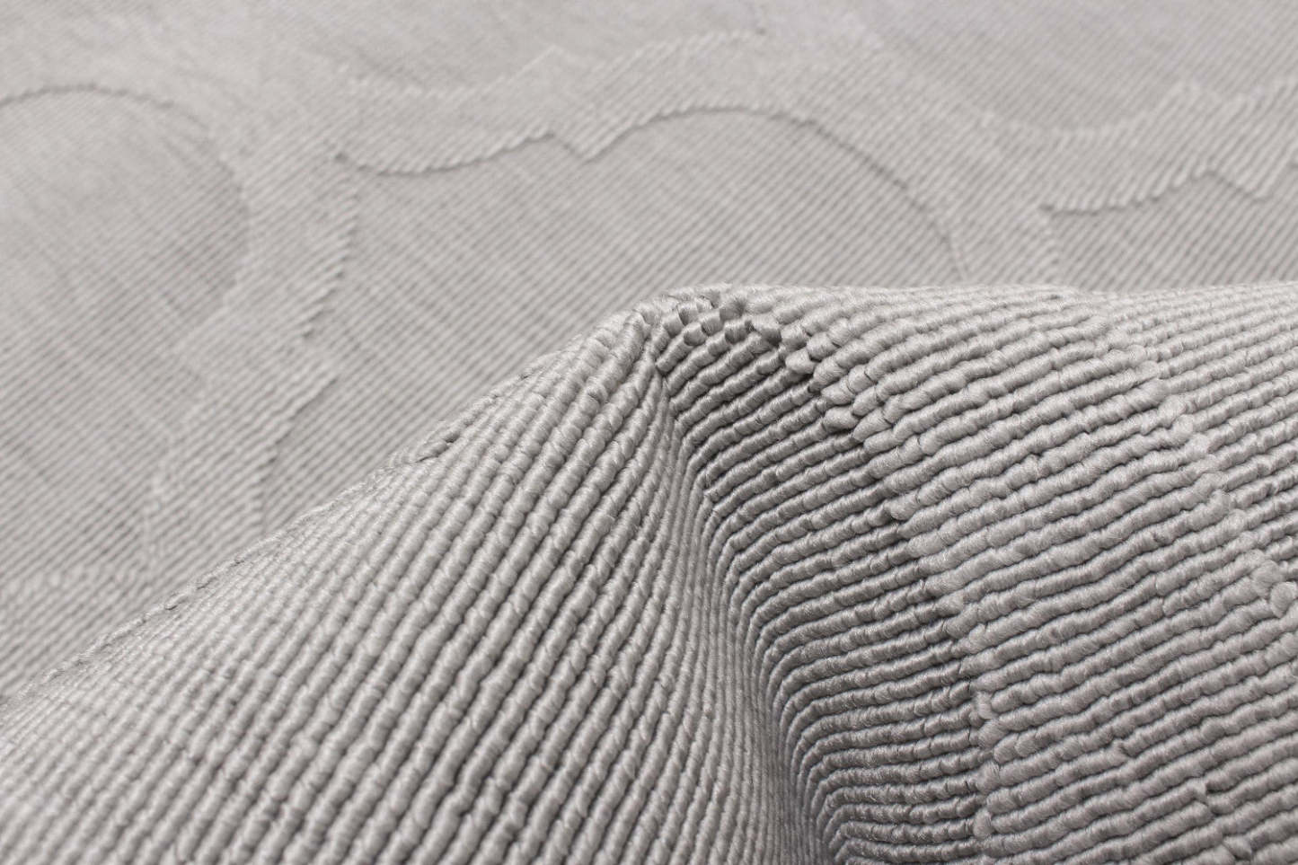  Sophie Grey Area Rug - 2'8 x 4'11| Carpette Sophie grise - 2 pi 8 po x 4 pi 11 po|D86FXIN4