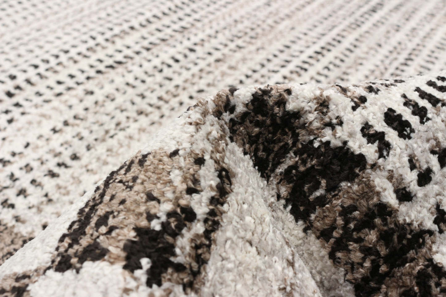 Tapis d'aire Vera Quattro ivoire/gris - 5'2 x 7'5| Carpette Vera Quattro ivoiregrise - 5 pi 2 po x 7 pi 5 po|D86FSI9Y