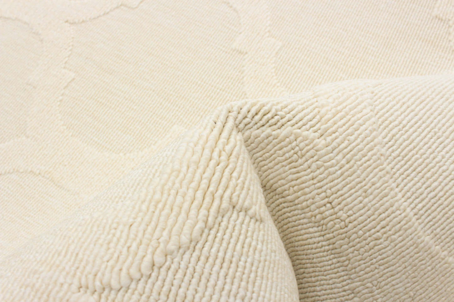 Tapis Sophie ivoire - 2'8 x 4'11| Tapis Sophie ivoire - 2 pi 8 po x 4 pi 11 po|D86FKIHJ