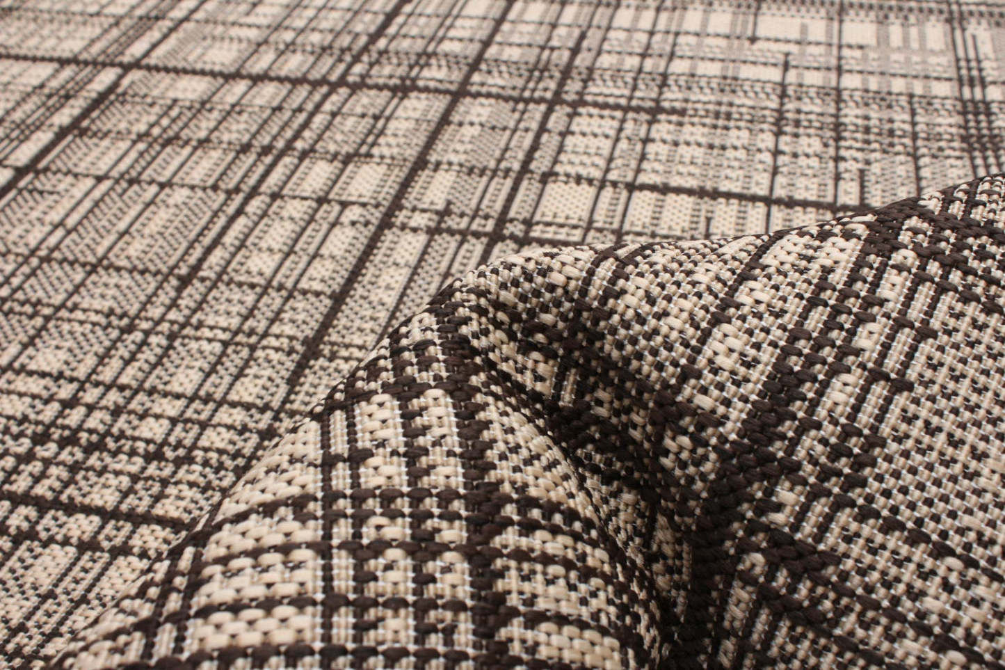 Carpette Panthea crème - 3 pi 3 po x 4 pi 7 po