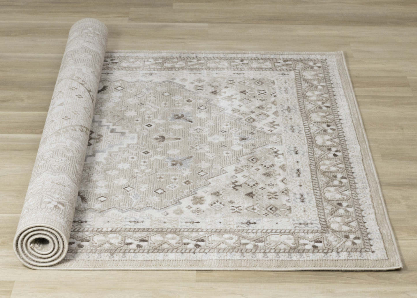 Tapis traditionnel London - 7'10 x 10'6|Carpette London traditionnelle - 7 pi 10 po x 10 pi 6 po