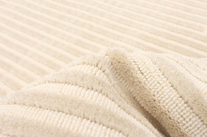 Kiah Ivory 3'11 x 5'7 Area Rug|Carpette Kiah ivoire 3 pi 11 po x 5 pi 7 po|D86F5TJ5