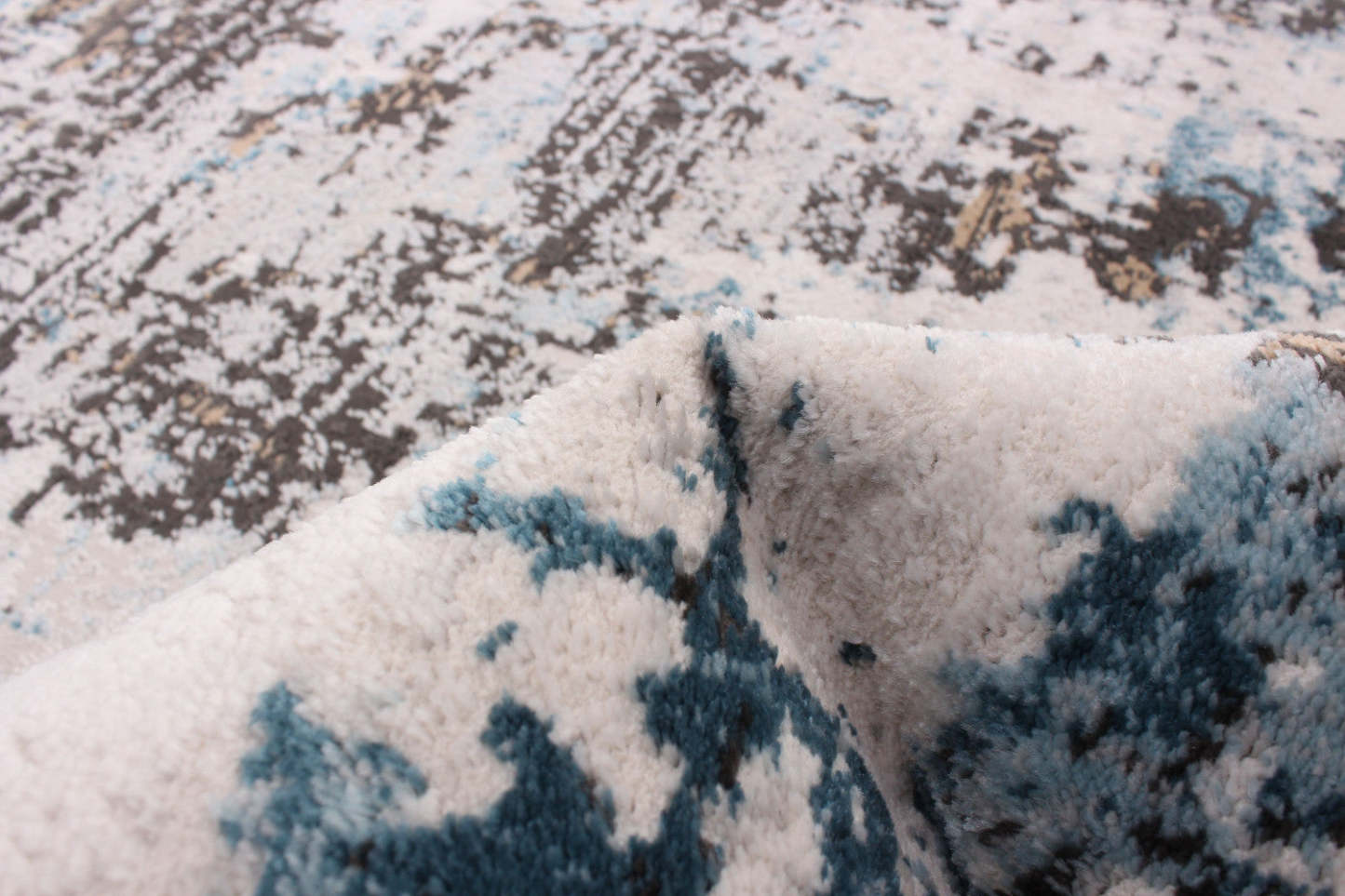 Emmylou Blue Rug 3'11 X 5'11 Area Rug|Carpette Emmylou bleue 3 pi 11 po x 5 pi 11 po|D86FY0NH