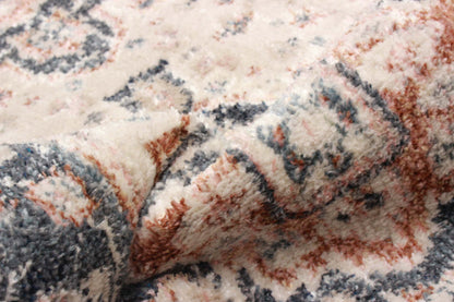Carpette longue Heriza ivoire - 2 pi 8 po x 8 pi 2 po