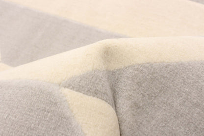 Zima Grey 3'11 x 5'7 Area Rug|Carpette Zima grise 3 pi 11 po x 5 pi 7 po|D86FS7BG