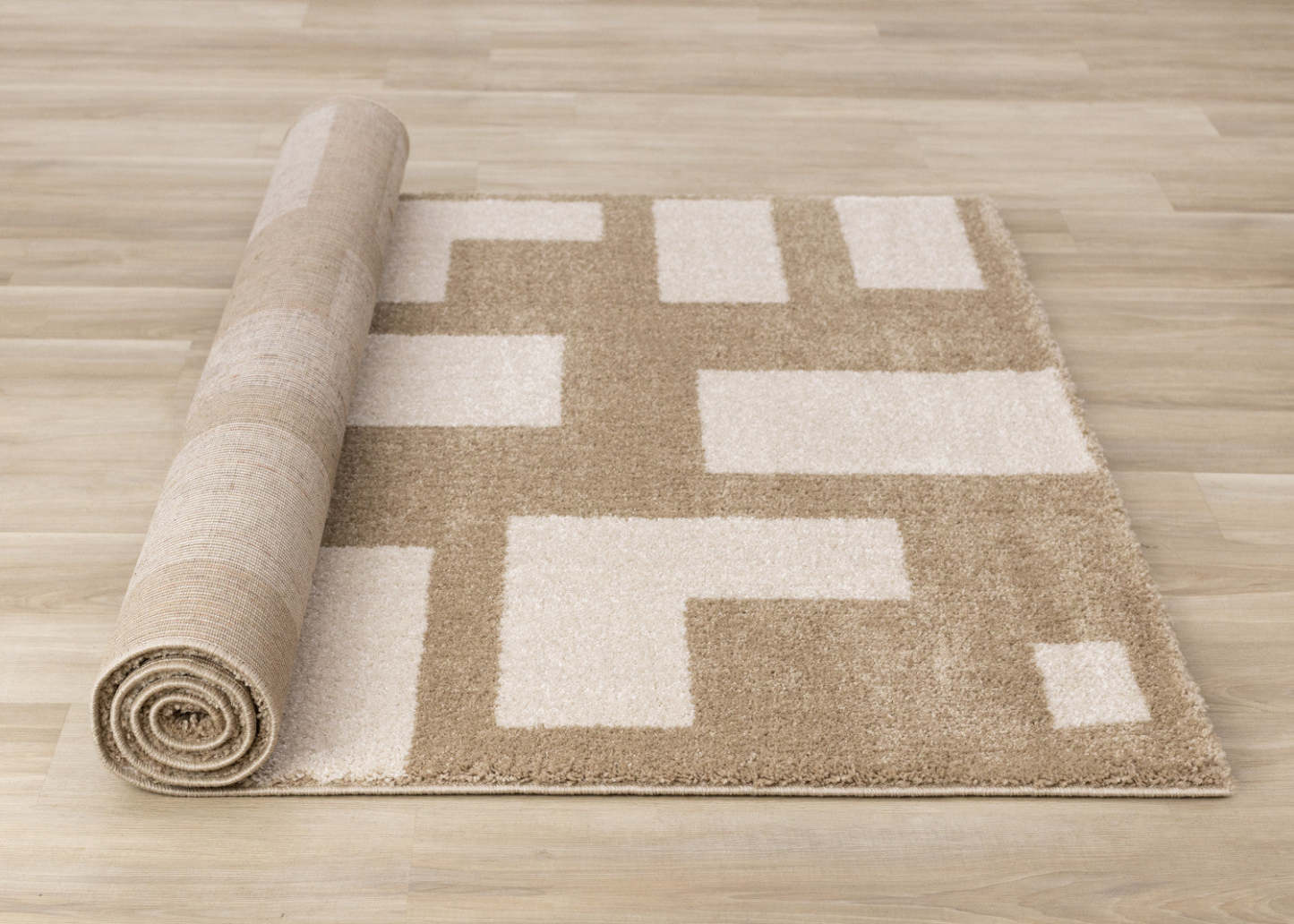 Tapis Hampton Cream Beige à formes géométriques - 5'3 x 7'7|Carpette Hampton crème et beige à motif géométrique - 5 pi 3 po x 7 pi 7 po