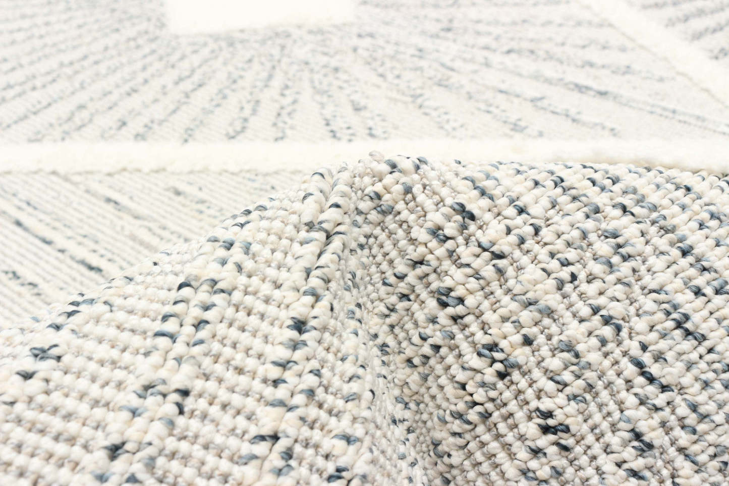 Tapis Adair ivoire - 244 x 305 cm | D86FX1CO