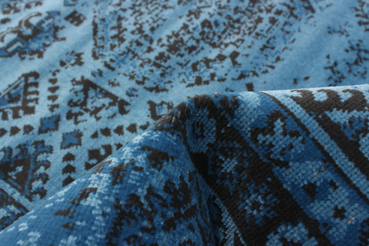 Tapis Jedda Bleu 3'11 x 5'7|Carpette Jedda bleue 3 pi 11 po x 5 pi 7 po|D86FPQA4