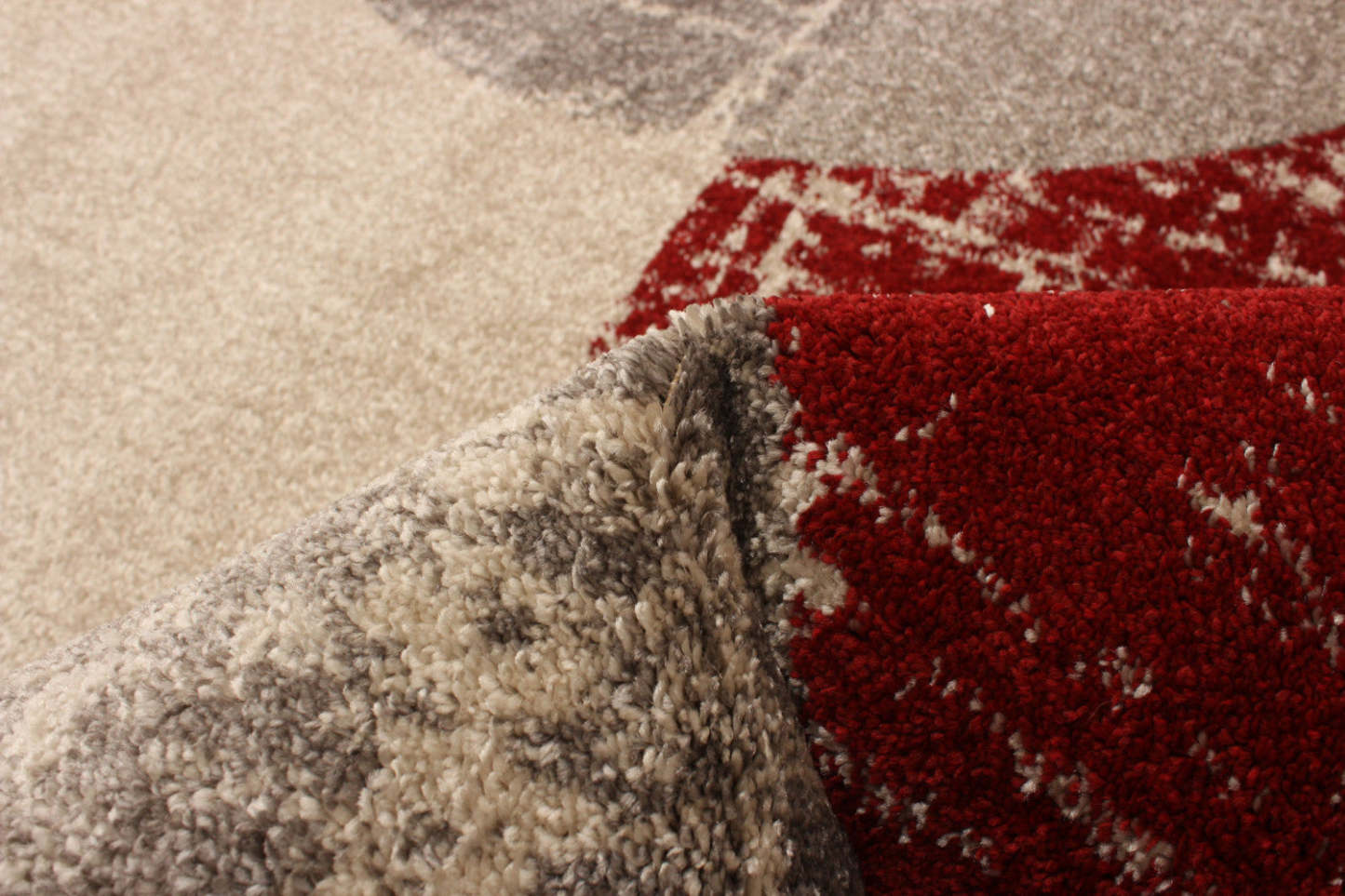 Ellegance ivoire / rouge 3'11 x 5'7 tapis de sol | Carpette Ellegance ivoirerouge 3 pi 11 po x 5 pi 7 po | D27GGOVR