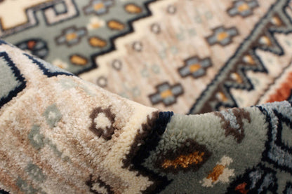 Quincy Taupe Area Rug - 7'10 x 10'2|Carpette Quincy taupe - 7 pi 10 po x 10 pi 2 po |D29J3UUP