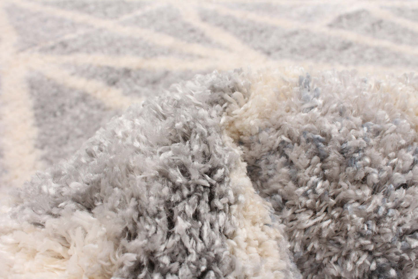 Tapis gris Bellanca - 3'11 X 5'7|Tapis Bellanca gris - 3 pi 11 po x 5 pi 7 po