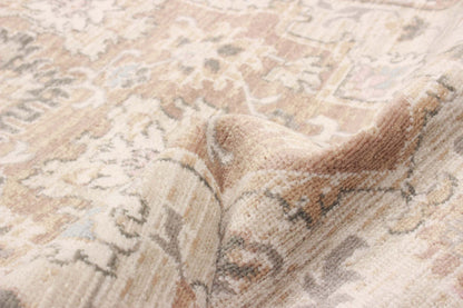 Carpette longue Arden beige - 2 pi 8 po x 8 pi 2 po