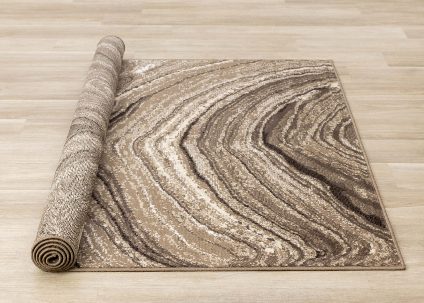 Tapis Forte Brown Cream Soothing Waves Area Rug - 5'3 x 7'5|Tapis Forte brun et crème à motif de vagues apaisantes - 5 pi 3 po x 7 pi 5 po