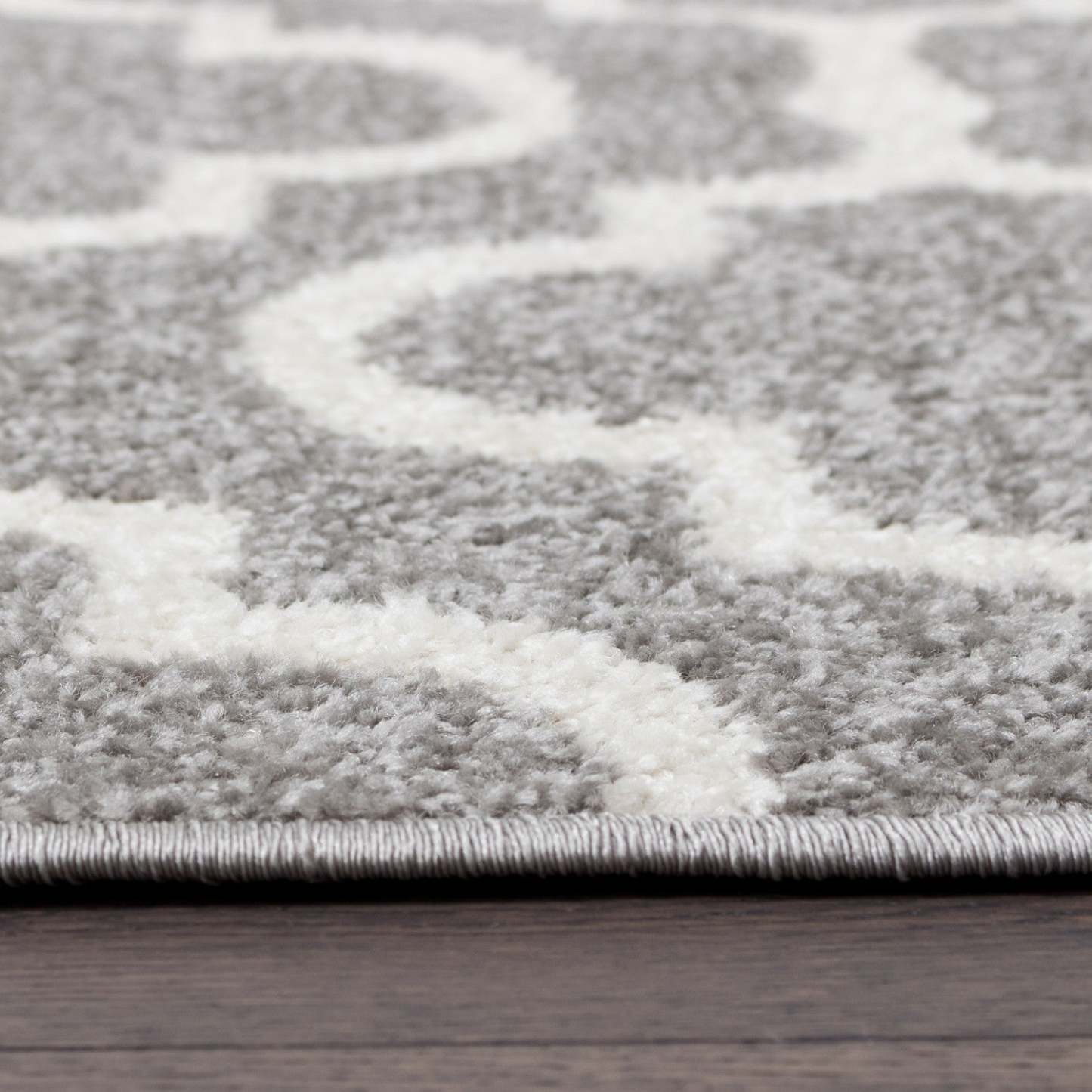 Lav Lat Grey 5x8 Area Rug|Carpette Lav grise 5 x 8|D80GBX9M