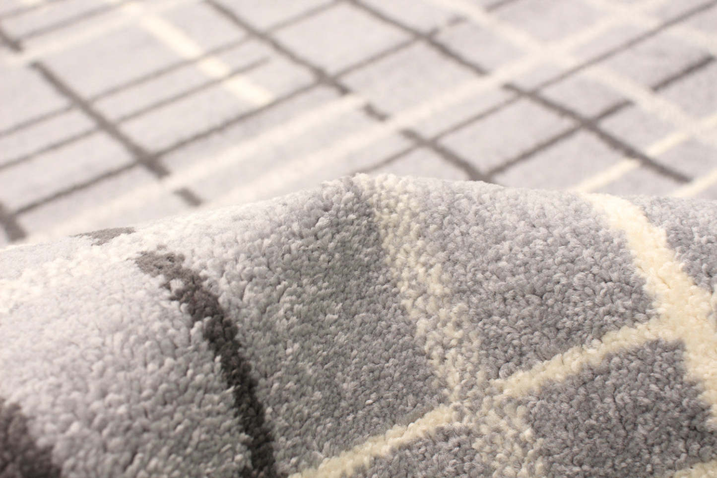 Tapis Taite Argent - 5'3 x 7'3|Carpette Taite argent - 5 pi 3 po x 7 pi 3 po| D2BQP7TU