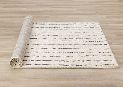 Teagan Plush Pile Cream Black Vertical Lines Area Rug - 7'10 x 10'6|Carpette à poil moelleux Teagan crème et noire à motif de rayures verticales - 7 pi 10 po x 10 pi 6 po
