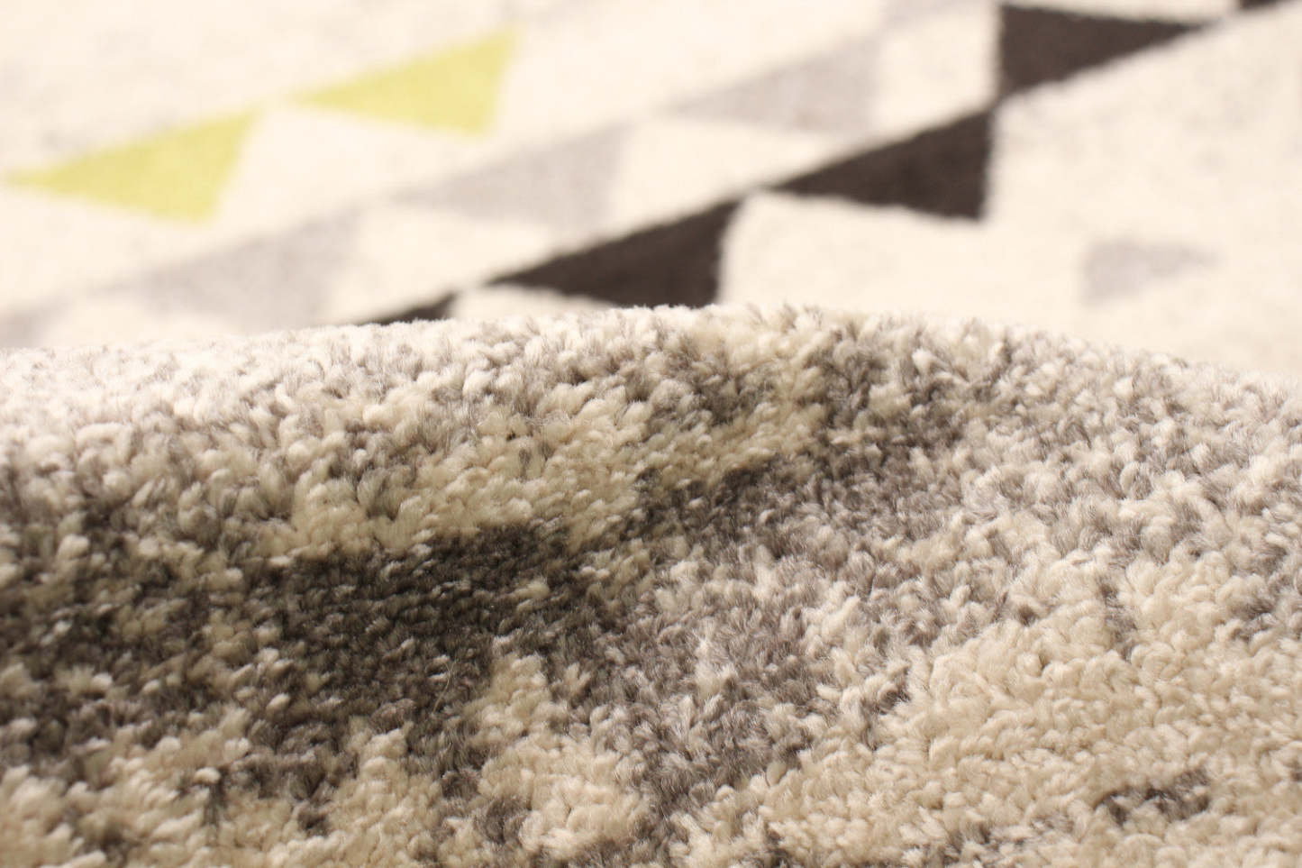 Tapis Raja ivoire-vert - 7'10 x 10'2|Carpette Raja ivoire-verte - 7 pi 10 pox 10 pi 2 po| D2AQKPCY