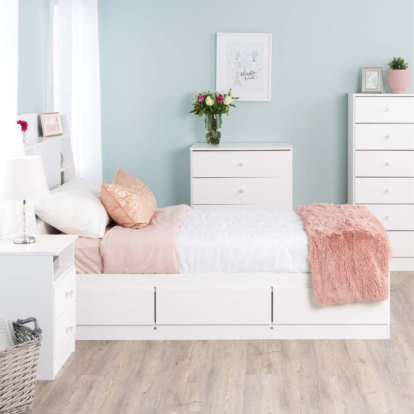 Commode haute Astrid Kids 6-Drawer - Blanc|Commode verticale haute Astrid à 6 tiroirs pour enfants - blanche