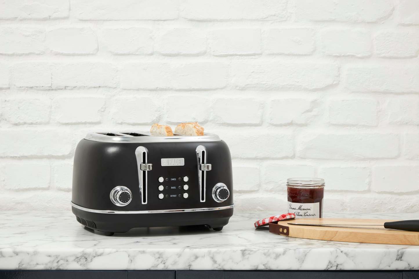 Haden Heritage 4-Slice Toaster - Black Chrome|Grille-pain Heritage de Haden à 4 tranches - chrome noir