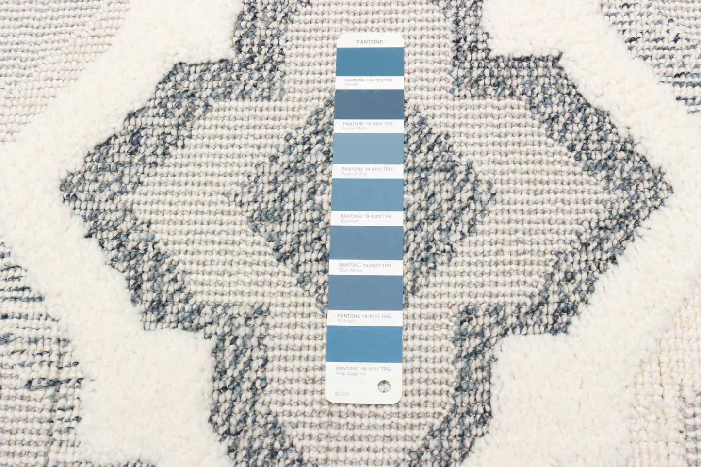 Tapis Alaqua Ivoire - 6'7 x 9'6|Carpette Alaqua ivoire - 6 pi 7 po x 9 pi 6 po|D86FPD6L