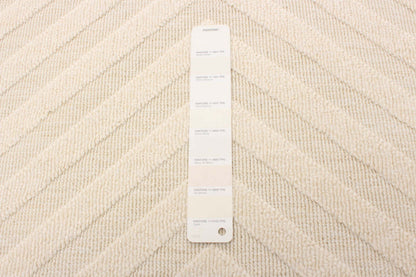Dodie Ivory 3'11 x 5'7 Area Rug|Tapis Dodie ivoire 3 pi 11 po x 5 pi 7 po|D86FY4R9