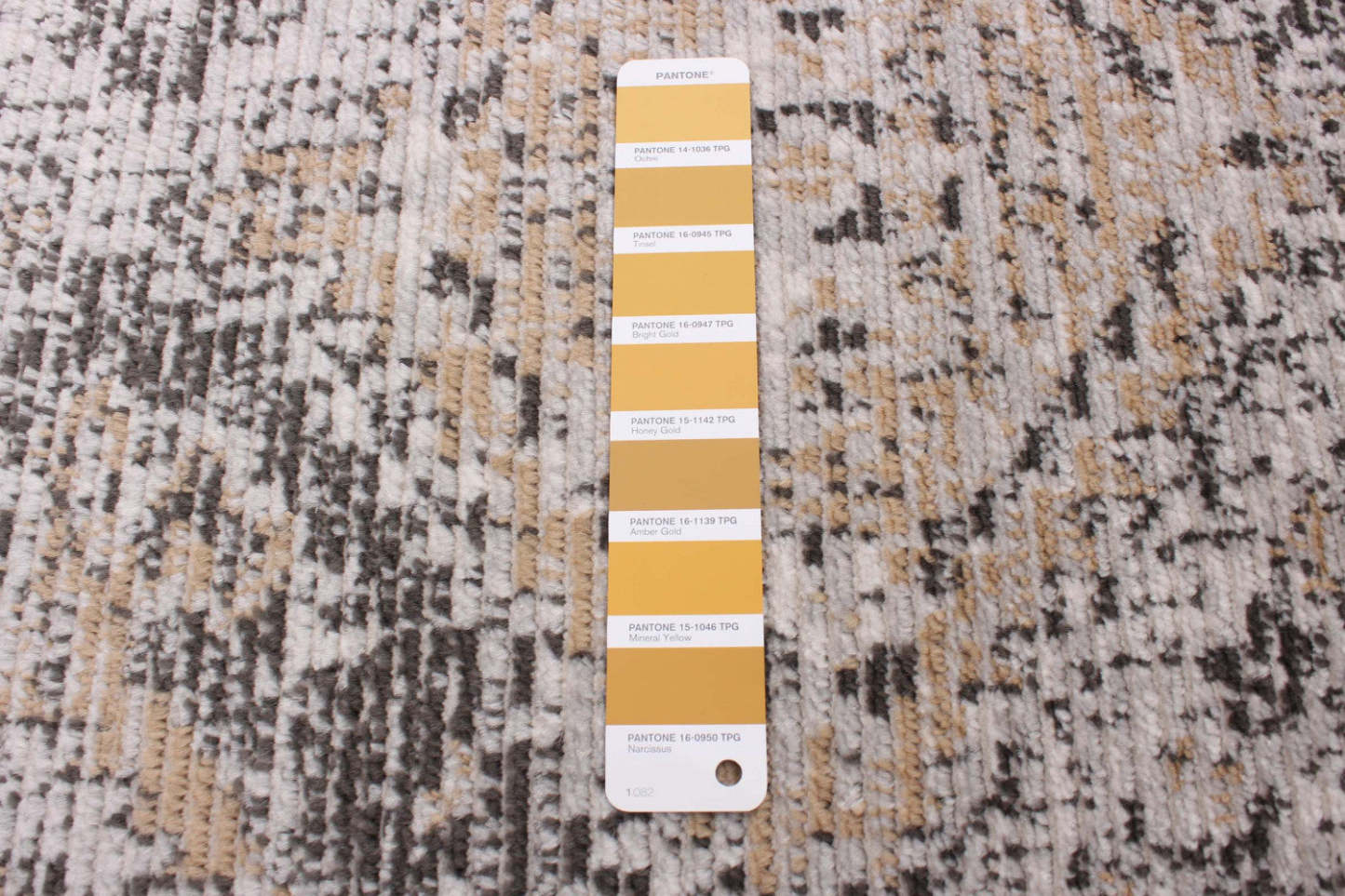Leandra Taupe/grey Rug 3'11 X 5'11 Area Rug|Carpette Leandra taupe/grise 3 pi 11 po x 5 pi 11 po|D86FDQU2