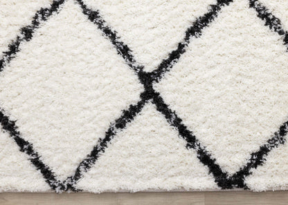 Taylor Trellis Indoor Area Rug - 7'10 x 10'6|Tapis d'intérieur à motif de treillis Taylor - 7 pi 10 po x 10 pi 6 po